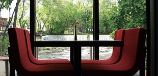 33 Tables: The Roundhouse